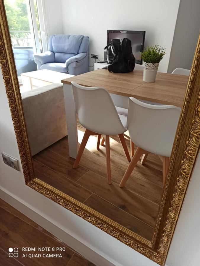 Beautiful Apartment In Third Line Beach Boliches Fuengirola Buitenkant foto
